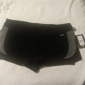Running shorts